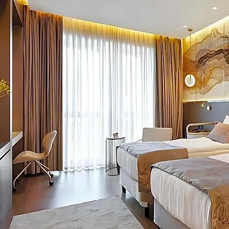 The G 5* Estambul